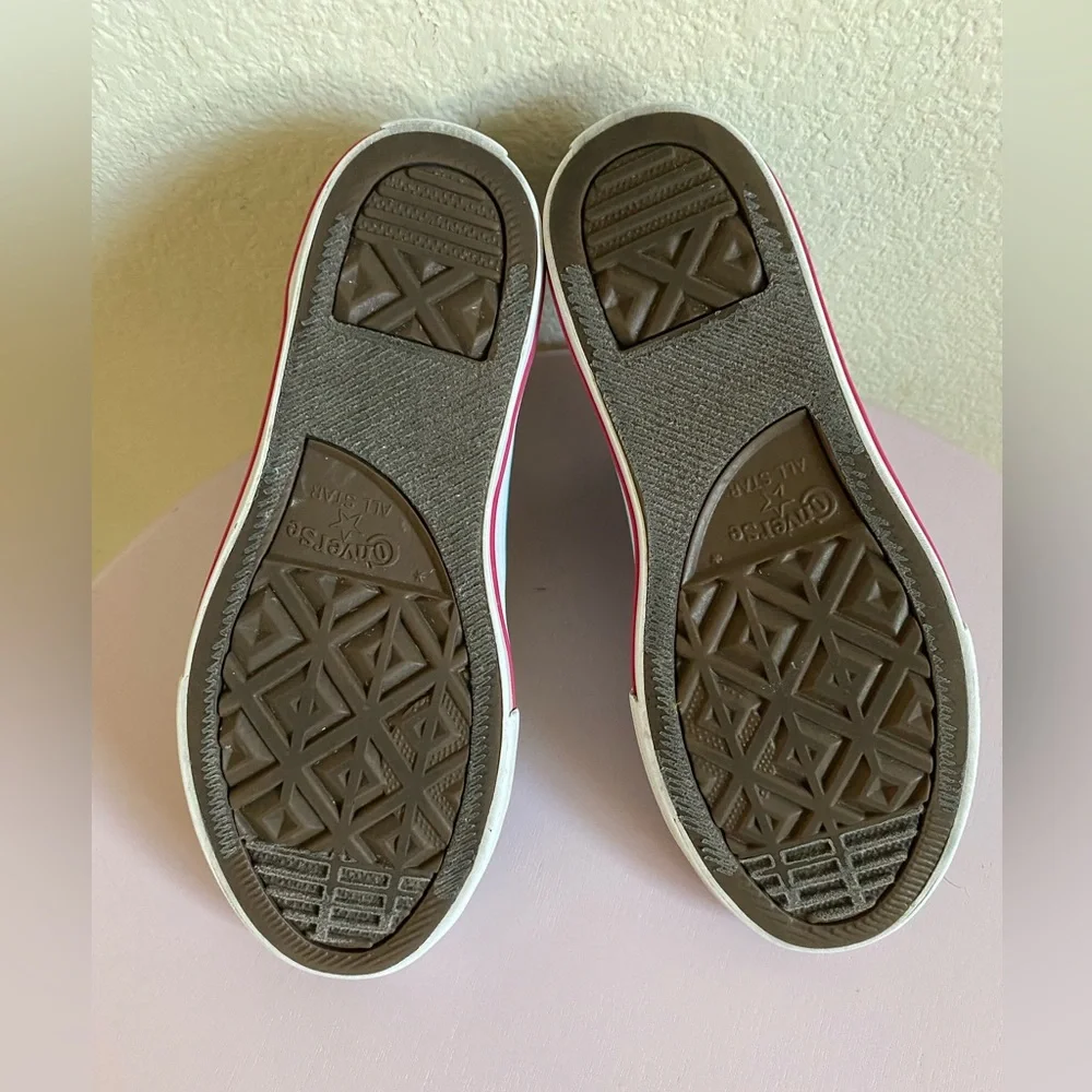 Converse Gray and Pink Little Kids size 1